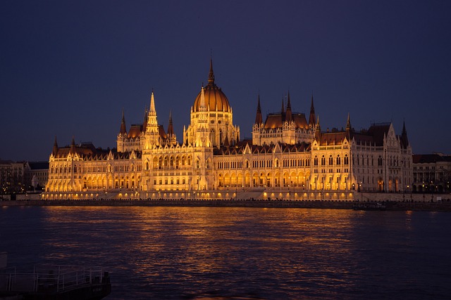 匈牙利议会大厦 多瑙河 建造 - 上的免费照片