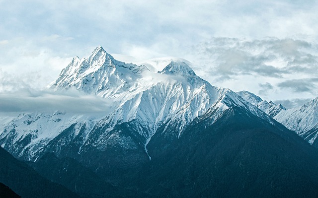 西藏 山 雪 - 上的免费照片