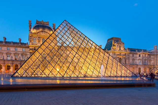 巴黎 卢浮宫 博物馆 - 上的免费照片