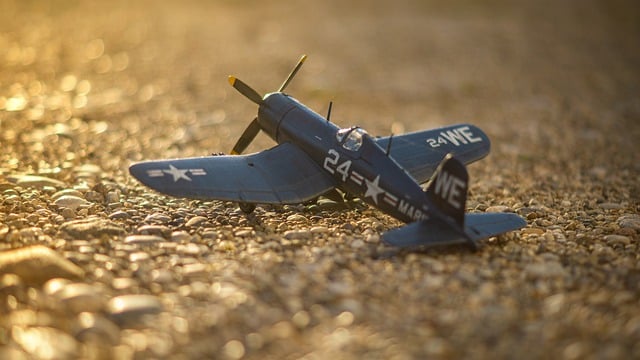F4U 海盗 模型 - 上的免费照片