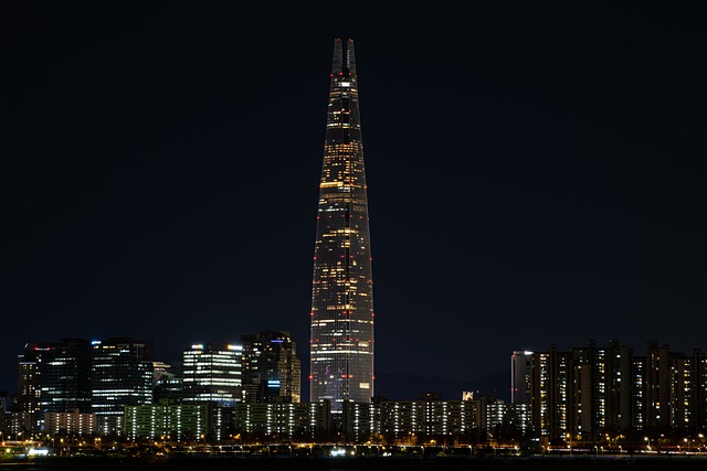 建造 塔 乐天塔 - 上的免费照片