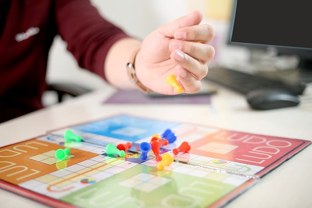 卢多 玩卢多 板 - 上的免费照片