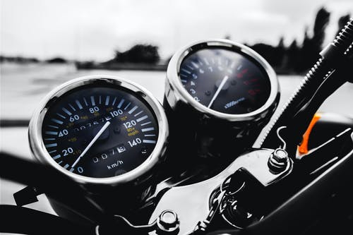 摩托车车速表 · 免费素材图片