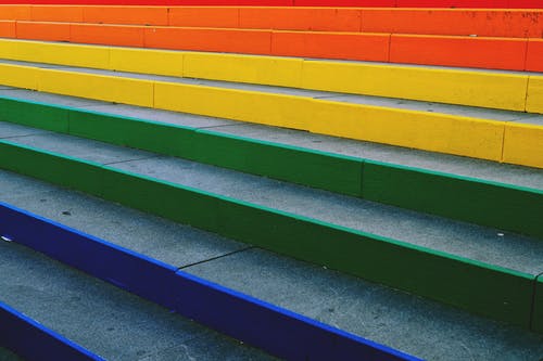 彩色混凝土楼梯 · 免费素材图片