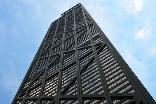 黑色高层建筑的低角度摄影 · 免费素材图片