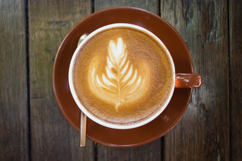 拿铁咖啡 · 免费素材图片