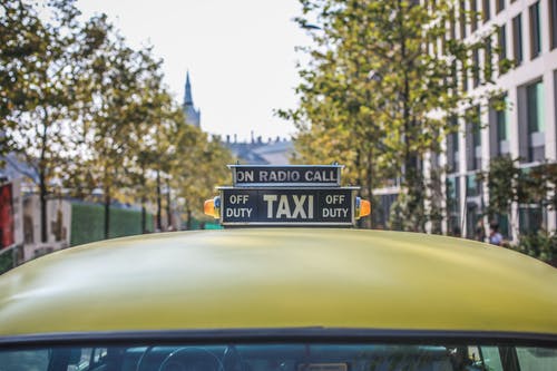 黄色出租车 · 免费素材图片