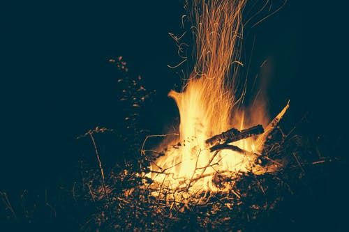 篝火 · 免费素材图片