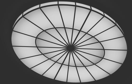 圆形白色玻璃天花板 · 免费素材图片