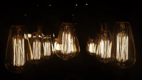 夜间灯泡 · 免费素材图片