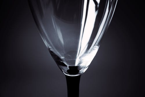 透明酒杯 · 免费素材图片