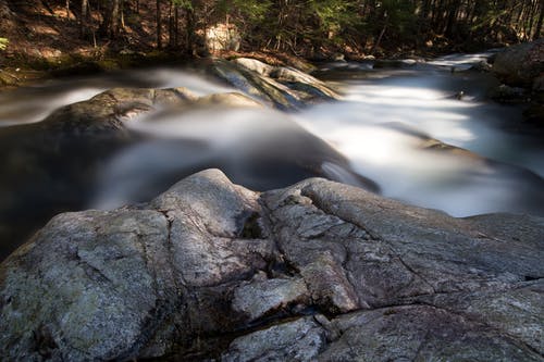 有关天性, 小河, 岩石的免费素材图片