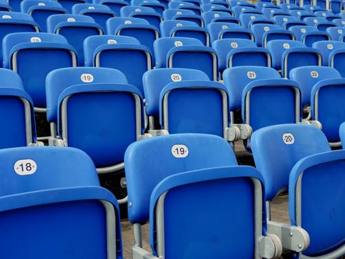 蓝色竞技场椅子 · 免费素材图片