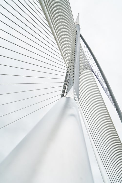 桥的低角度照片 · 免费素材图片