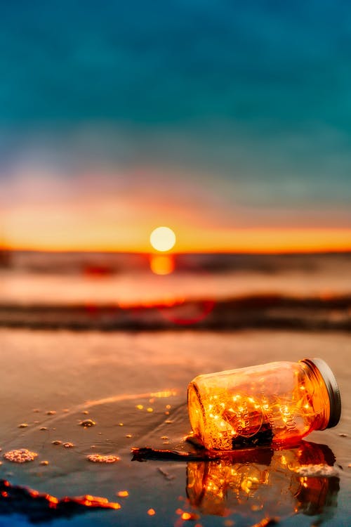 水上橙色梅森罐子 · 免费素材图片