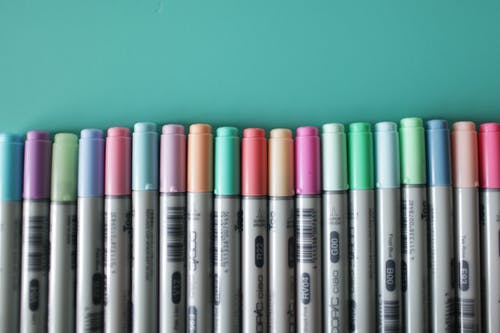 彩色记号笔 · 免费素材图片