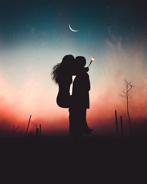 接吻情侣剪影 · 免费素材图片