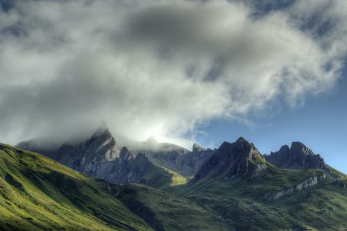 鸟瞰山景摄影 · 免费素材图片