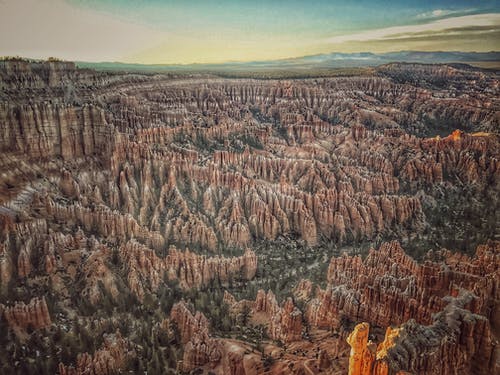 鸟瞰摄影布朗山峡谷 · 免费素材图片