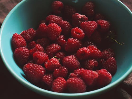 碗草莓 · 免费素材图片