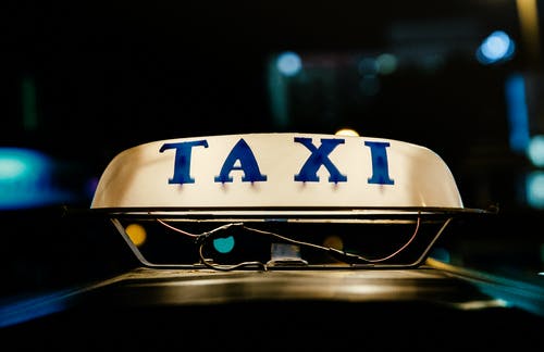 出租车灯的微距摄影 · 免费素材图片