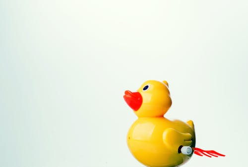 黄鸭玩具 · 免费素材图片
