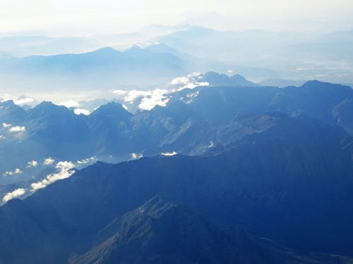 空中射击的山 · 免费素材图片