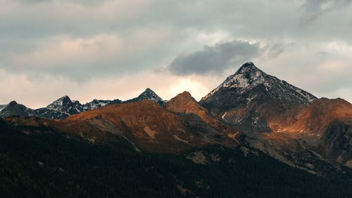 白黑山 · 免费素材图片