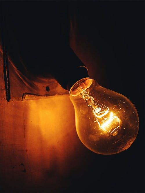 灯泡的特写摄影 · 免费素材图片
