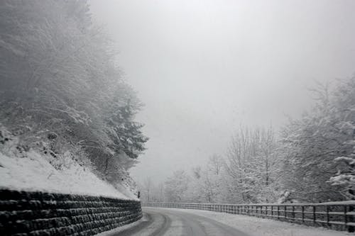 雪道照片 · 免费素材图片