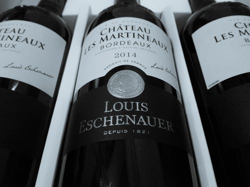 2014 Chateau Les Martineaux波尔多酒瓶 · 免费素材图片
