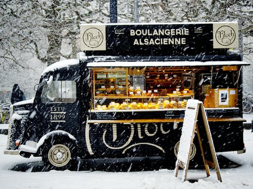 黑色boulangerie Alsacience食品卡车 · 免费素材图片