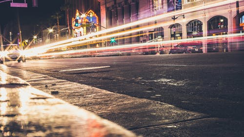 城市之光摄影 · 免费素材图片