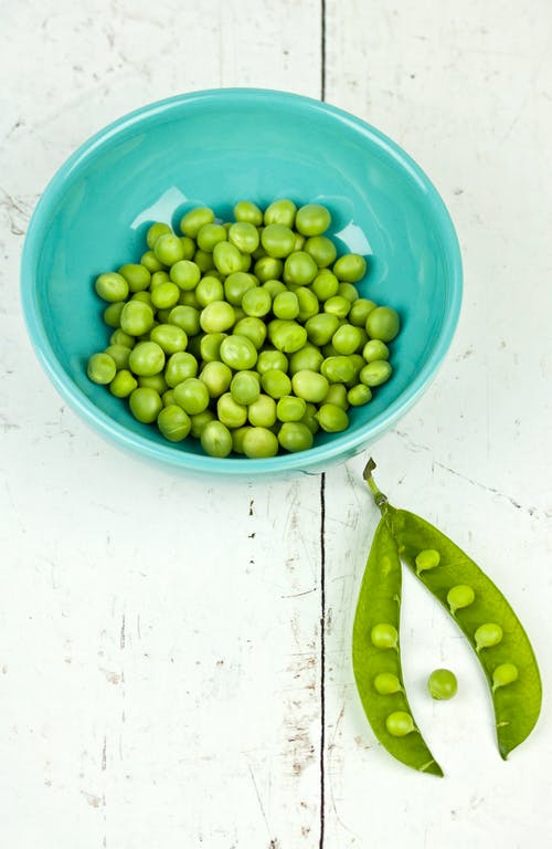 一群绿豌豆 · 免费素材图片