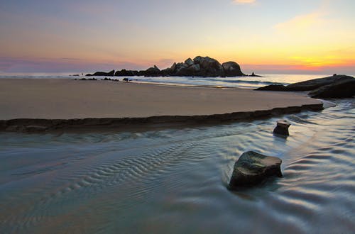 黄昏时的海洋风景 · 免费素材图片