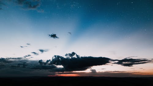 黎明时云的摄影 · 免费素材图片