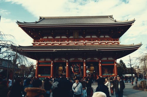 在寺，日本人的照片 · 免费素材图片