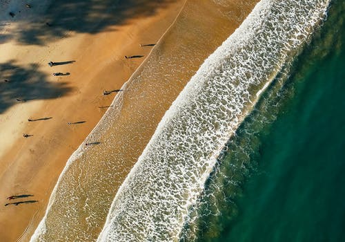 海边的航拍照片 · 免费素材图片