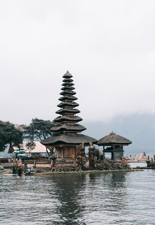 巴厘岛宝塔 · 免费素材图片