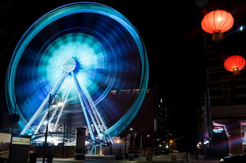 蓝灯轮的定时摄影 · 免费素材图片