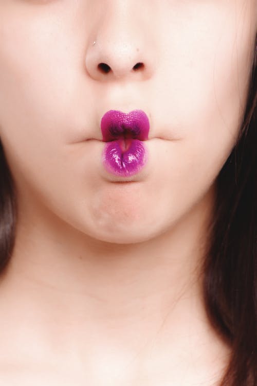 紫唇 · 免费素材图片
