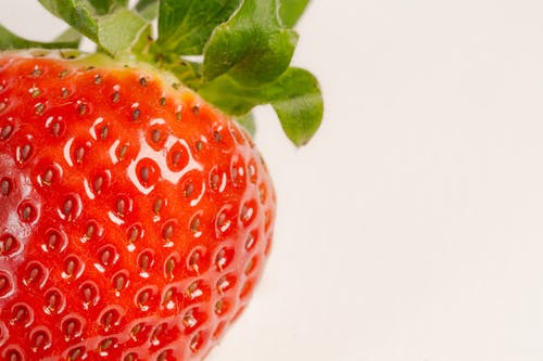 草莓果 · 免费素材图片