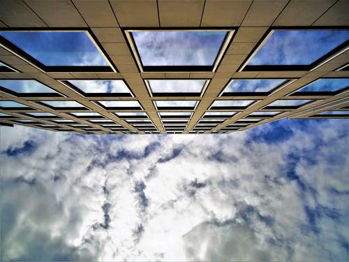 混凝土高层建筑摄影 · 免费素材图片