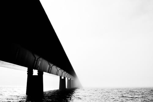灰度桥 · 免费素材图片