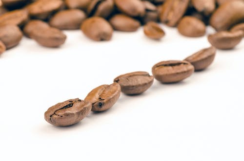 一堆咖啡豆 · 免费素材图片
