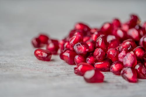 红石榴种子 · 免费素材图片