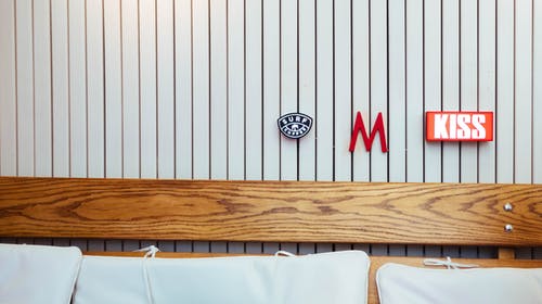 棕色木制框架 · 免费素材图片