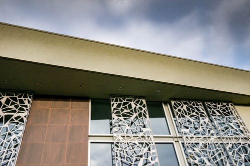 白框玻璃窗 · 免费素材图片