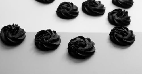黑色融化面霜 · 免费素材图片