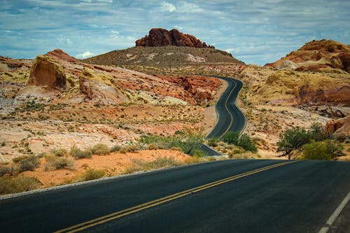 沙漠之路 · 免费素材图片
